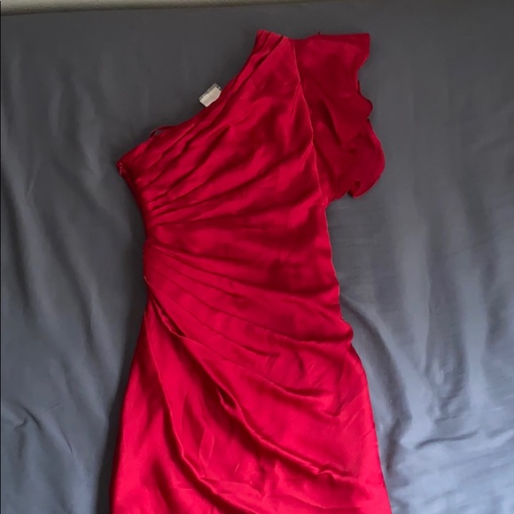 Red ruched dress - Picture 4 of 4